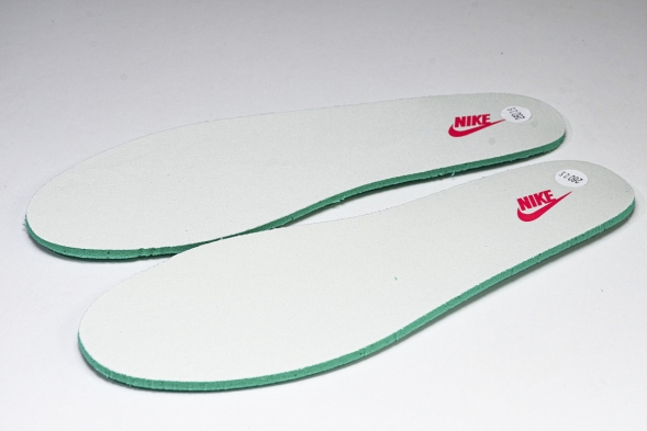 Nike Motiva DV1238-104 