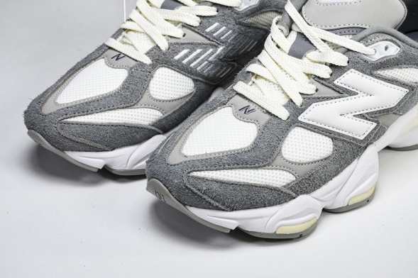 New Balance 9060 U9060YGA 