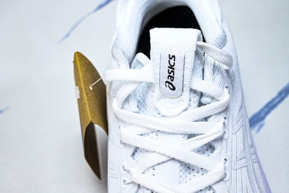 Asics Gel Nimbus 28 1011C127-100 