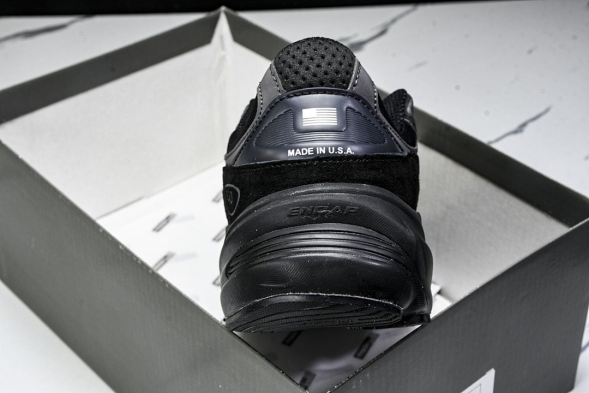 New Balance NB990 M990BB6 