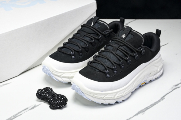 Hoka Tor Summit 1157070 SWW 