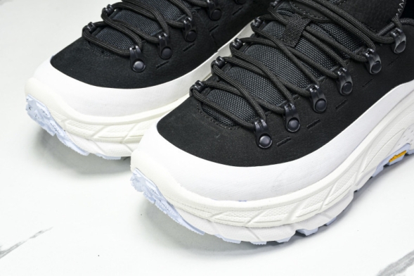 Hoka Tor Summit 1157070 SWW 