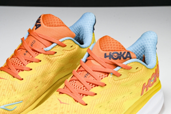 Hoka Clifton 9 1127895 PFMZ 