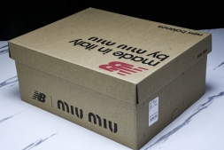 MiuMiu x New Balance 530 38165