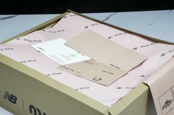 MiuMiu x New Balance 530 5E964D 