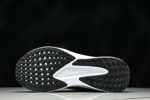 Nike Quest 6 FD6033-001 