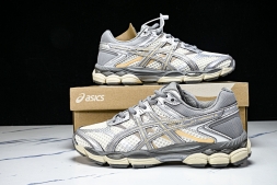 Asics Gel-Cumulus 16 TG 1203A733-101