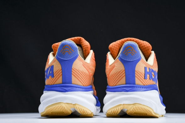 Hoka Clifton 9 1127895 VOIM 