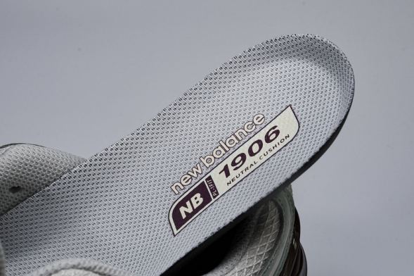 New Balance 1906 M1906ND 