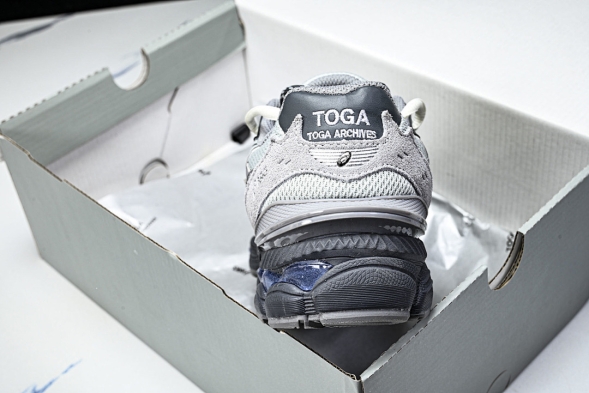 Asics Gel-Cumulus 16 TG 1203A838-020 