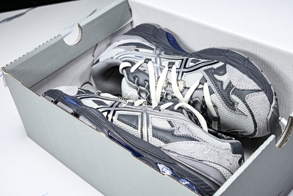 Asics Gel-Cumulus 16 TG 1203A838-020 