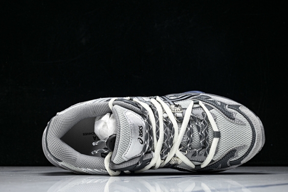 Asics Gel-Cumulus 16 TG 1203A838-020 