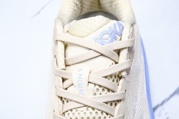 Hoka Clifton 9 1127895 0KLB 