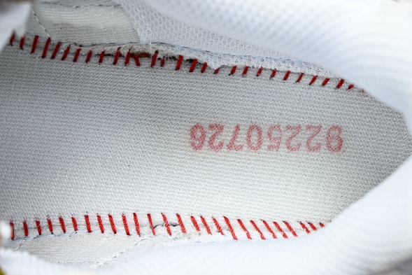 Asics Gel-Cumulus 16 TG 1203B115-100 