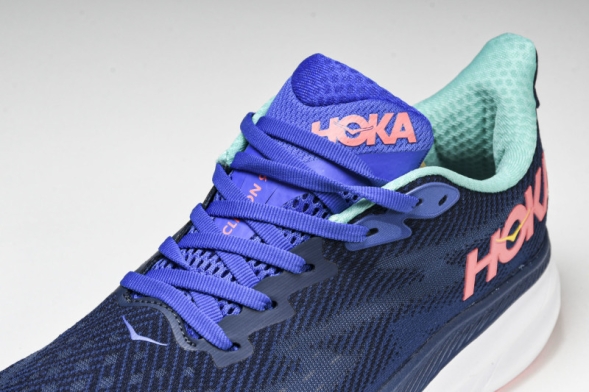Hoka Clifton 9 1127895 BBCRM 