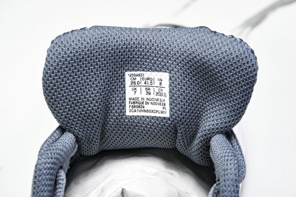 Asics Gel-Kayano 14 1203A537-020 