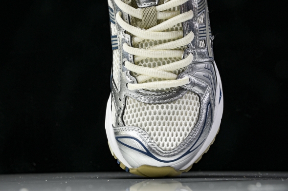 Asics Gel-Kayano 14 1201A019-105 