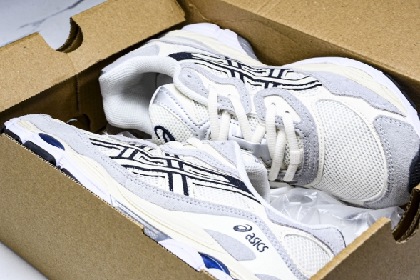 Asics Gel-NYC 1203A788-101 