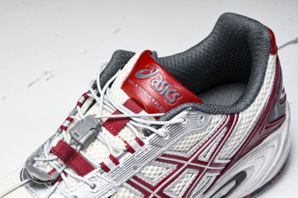 Asics Gel-Kahana TR V4 1203A585-100 