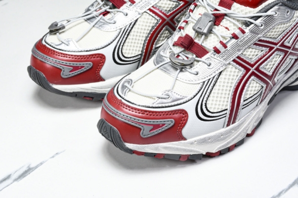 Asics Gel-Kahana TR V4 1203A585-100 