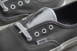 Adsum x Vans Vault Authentic VN0A2ZI18P