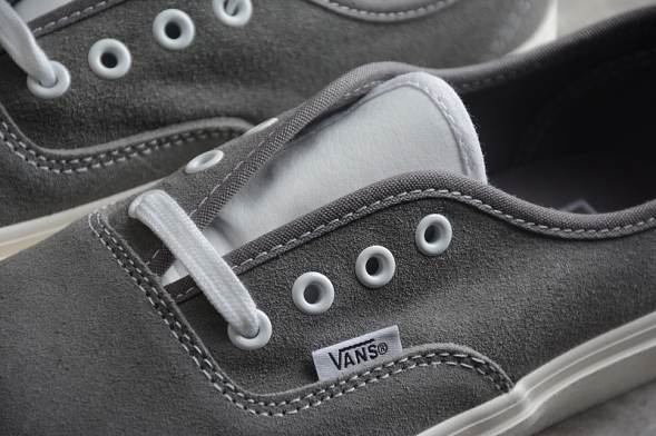 Adsum x Vans Vault Authentic VN0A2ZI18P 