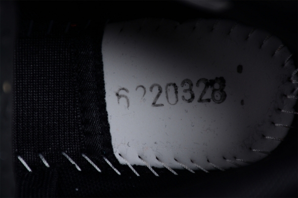 Asics V-SWIFT FF MT 3 1053AO44-001 