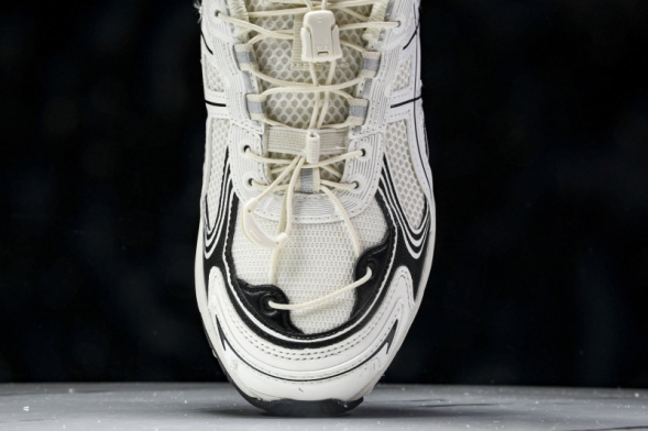 Asics Gel-Kahana TR V4 1203A497-100 