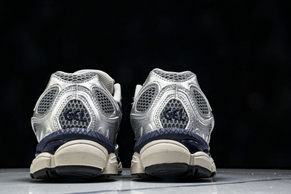 Asics Gel-NYC 1203A581-020 