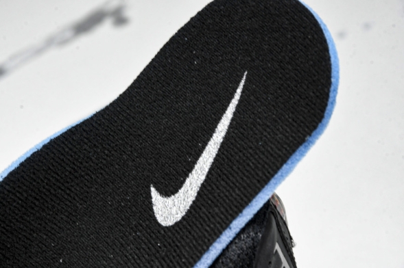 Nike Shox R4 HQ1988-006 