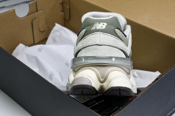 New Balance 9060 U9060EEC 