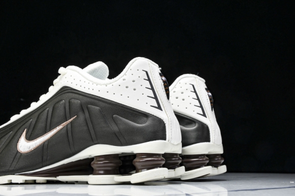 Nike Shox R4 AR3565-104 