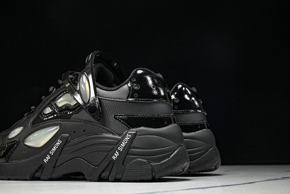 Raf Simons Cylon-21 HR740011L 