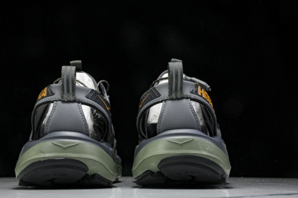 Hoka Hopara 1106534 CTHY 