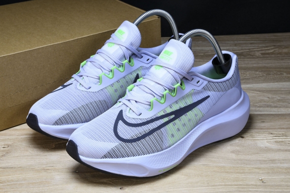 Nike Zoom Fly 5 DM8968 500 