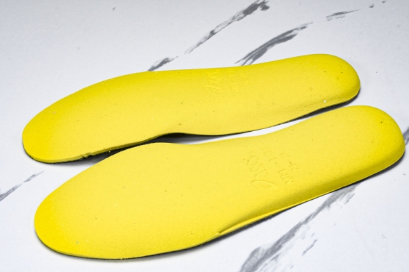 Asics Gel-Kayano 14 1201A019-250 