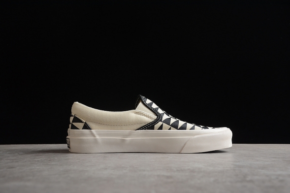 Vans Slip-On x Pilgrim 2.0 VN0A45JKDC8 