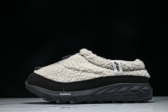 Asics Gel-Sonoma WT Teddy Fur 1203B036-020  