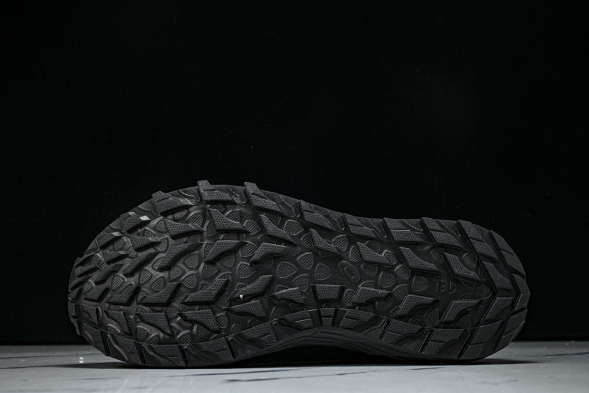 Asics Gel-Sonoma WT Teddy Fur 1203B036-020  