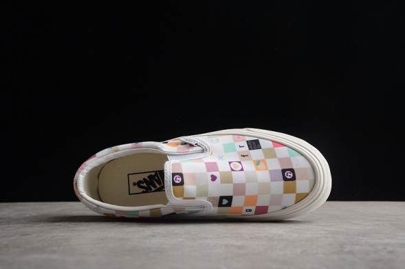 Vans Slip-On VN0A54FM018 