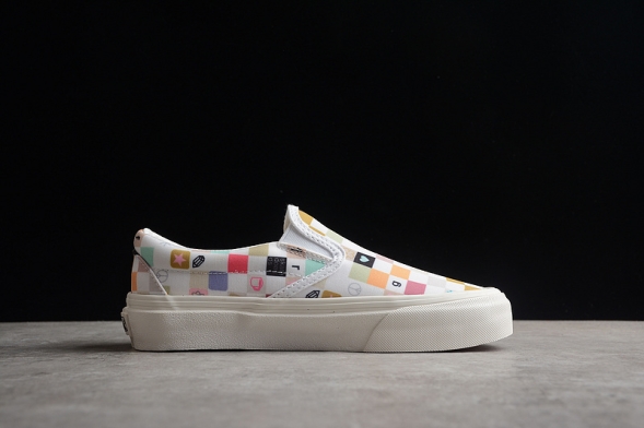 Vans Slip-On VN0A54FM018 