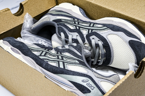 Asics Gel-NYC 1201A789-250 