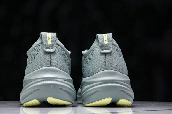 Asics Gel-Nimbus 26 1011B794-300  