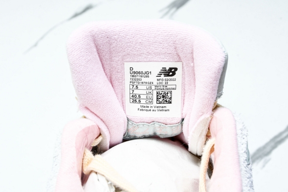 New Balance 9060 U9060JG1 