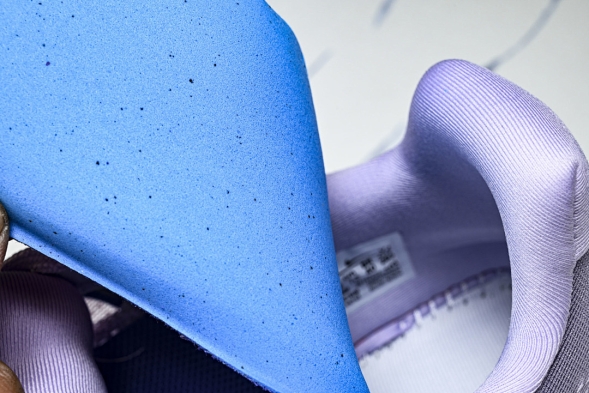 Nike Air Zoom Vomero Premium HM5973 503 