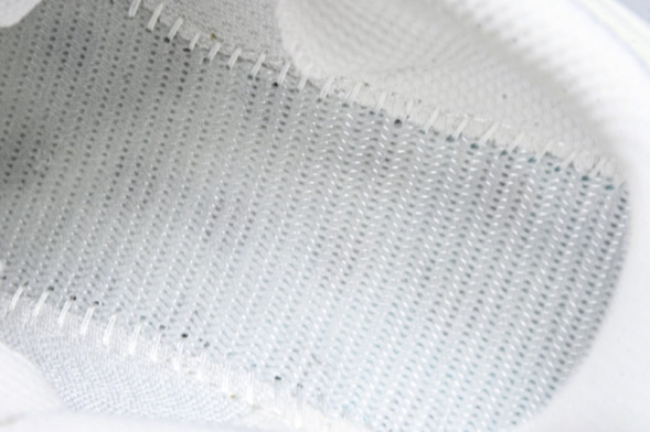 Hoka One One Clifton 10 Low 1162011 WKB 