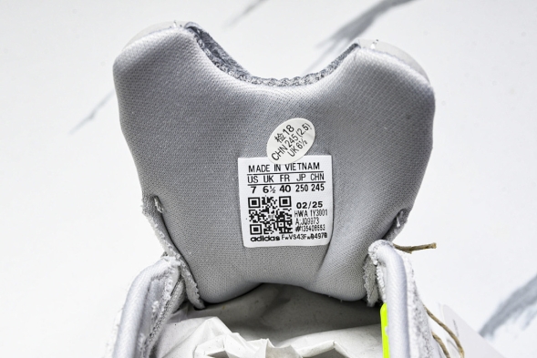 Adidas Lightblaze JQ9973 