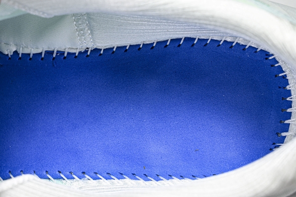 Asics Novablast 4 1012B510-300 