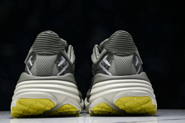 Hoka Stinson 7 1141530 0ZF 