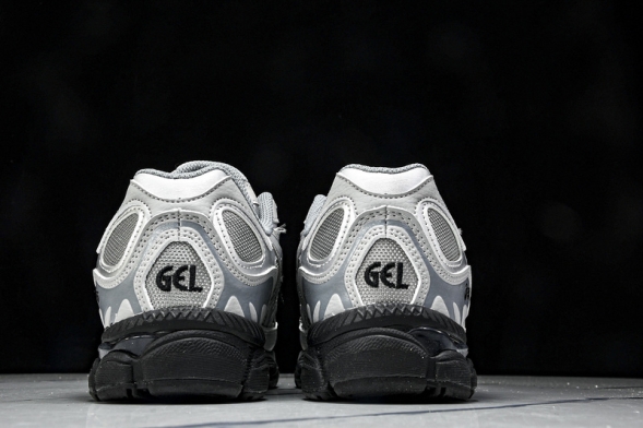 Asics Gel-NYC 1203A280-020 